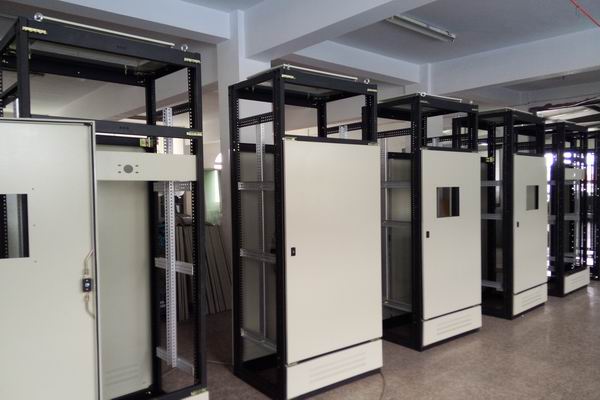 九台控制箱-控制箱的这些安全操作规程千万不可